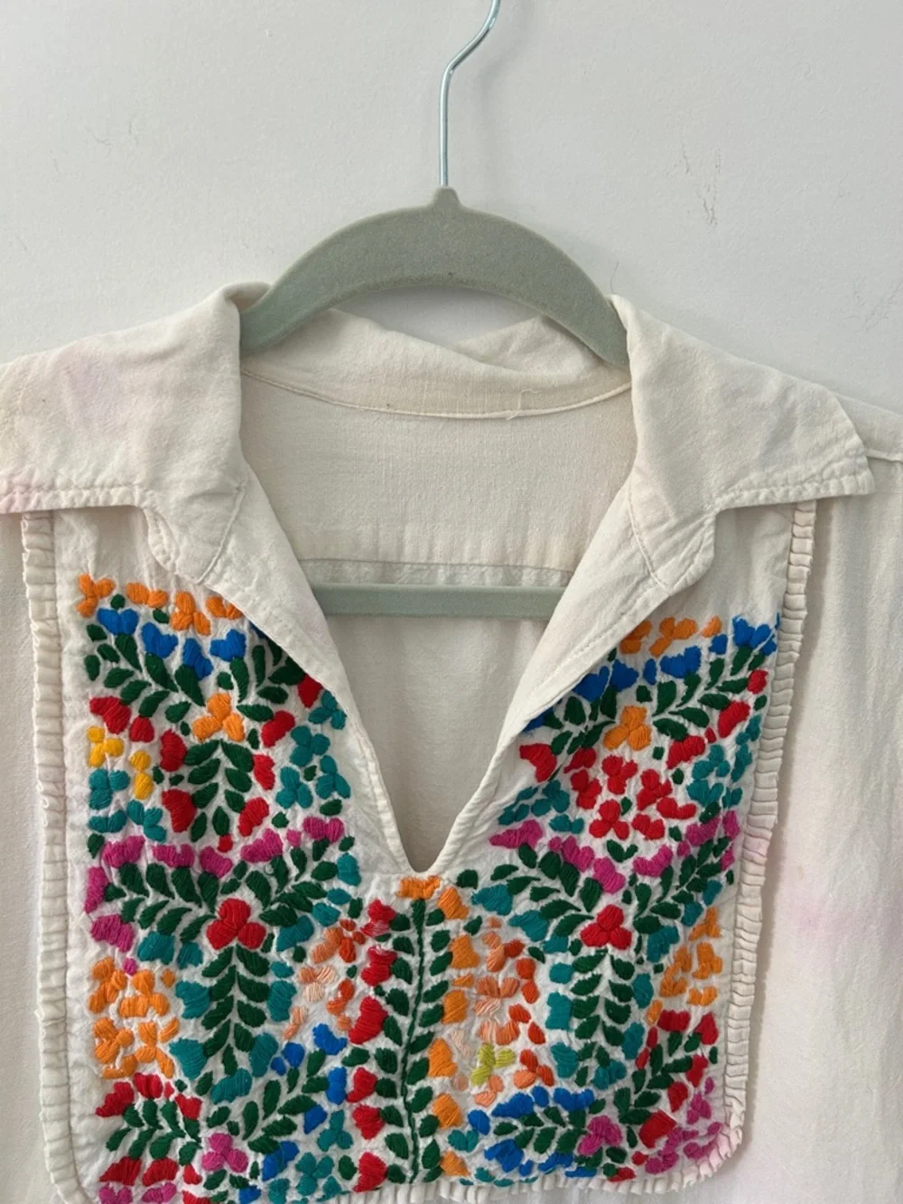 Vintage Embroidered Boho Pullover Top - Hippie Floral Bib and Wide Collar - Picture 6 of 16